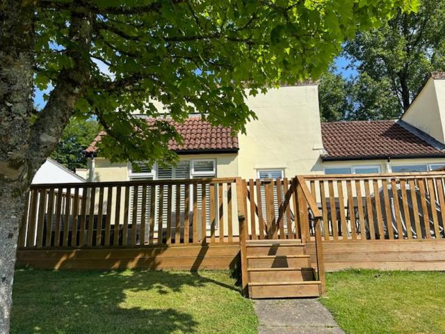 Frankie'S Holiday Lodge Gunnislake Exterior photo